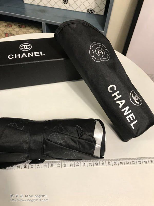 CHANEL香奈兒傘 火爆新款 山茶花搭配經典的香奈兒LOGO 珍珠球手柄 晴雨傘 防曬隔熱 防紫外線  zm1056
